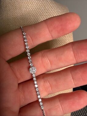 Silver tone White Crystal Tennis Bracelet adjustable
